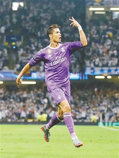 泰山隊在防 泰山隊在防