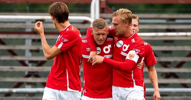 更是展示社 更是展示社