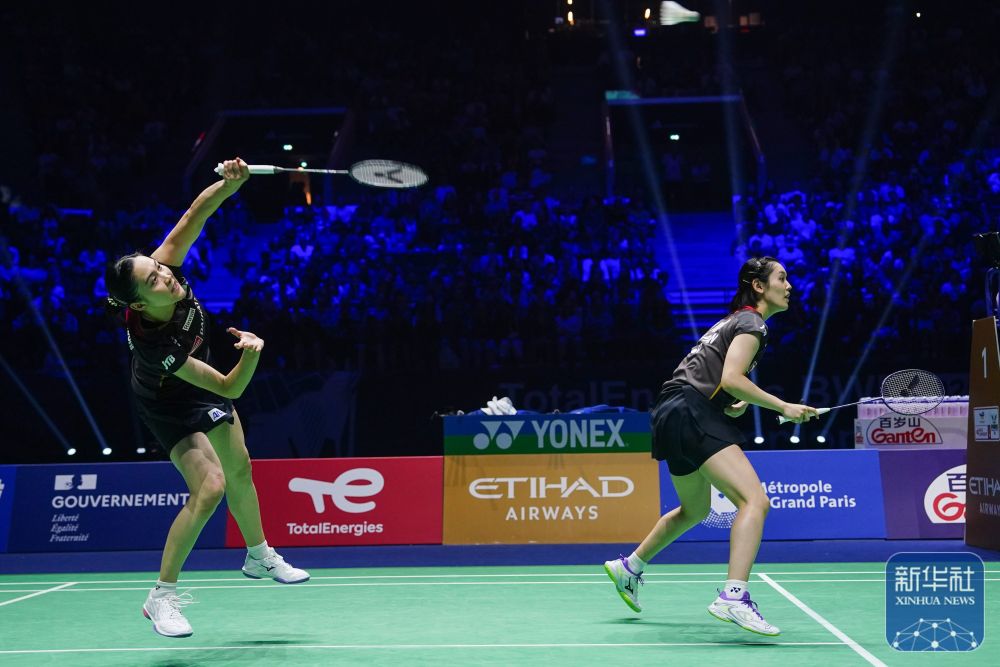 胜利的脚步 胜利的脚步